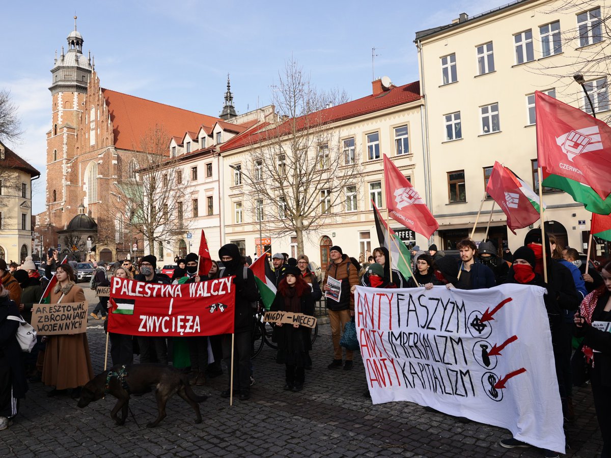 شكوى تطالب باعتقال وزير صهيوني يزور بولندا