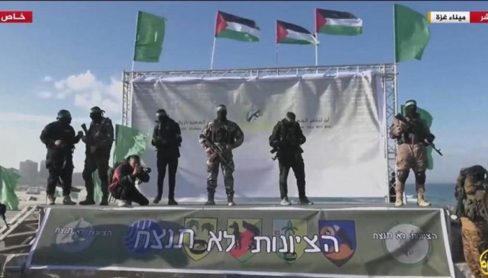 حماس: الالتفاف الجماهيري في عملية تسليم أسرى العدو استفتاء حقيقي للمقاومة