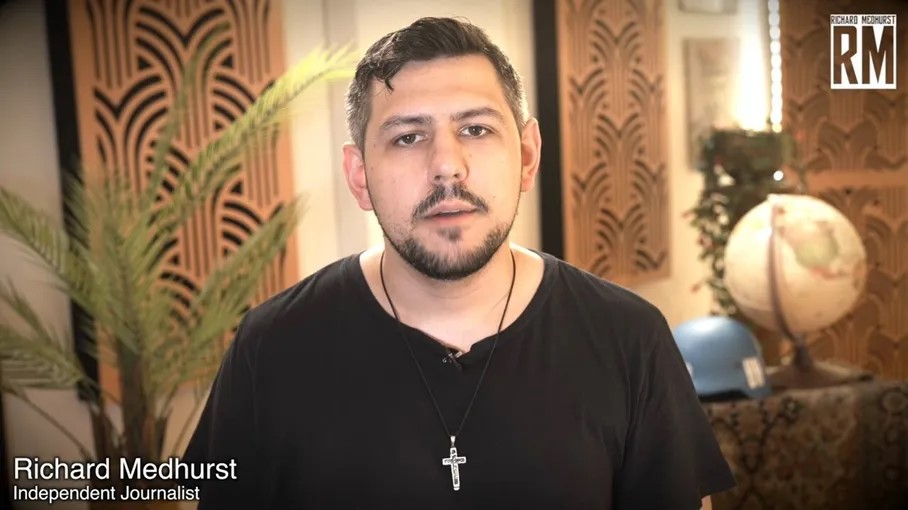 أمن النمسا يدهم منزل الصحفي البريطاني مدهيرست بتهمة الانتماء لحماس