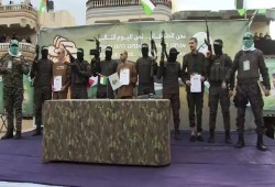 أبو عبيدة يعلن أسماء الأسرى الصهاينة المقرر الإفراج عنهم السبت