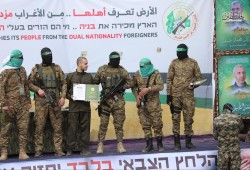 كتائب القسام تسلم الأسير هشام السيد دون مراسم.. رسالة إلى من؟