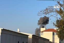 شهيدان بمخلفات الاحتلال في جباليا وغارات جوية على خانيونس