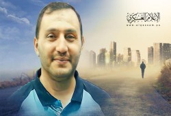 القائد القسامي الأديب عمار الزبن يعانق الحرية بعد 27 عاما في الأسر