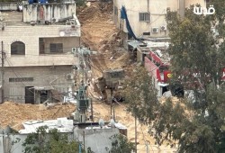 جيش الاحتلال يهدم منازل وينفذ عمليات تجريف في مخيم نور شمس