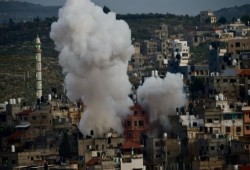 الاحتلال يحرق منازل في نور شمس ويواصل عدوانه على طولكرم لليوم 35