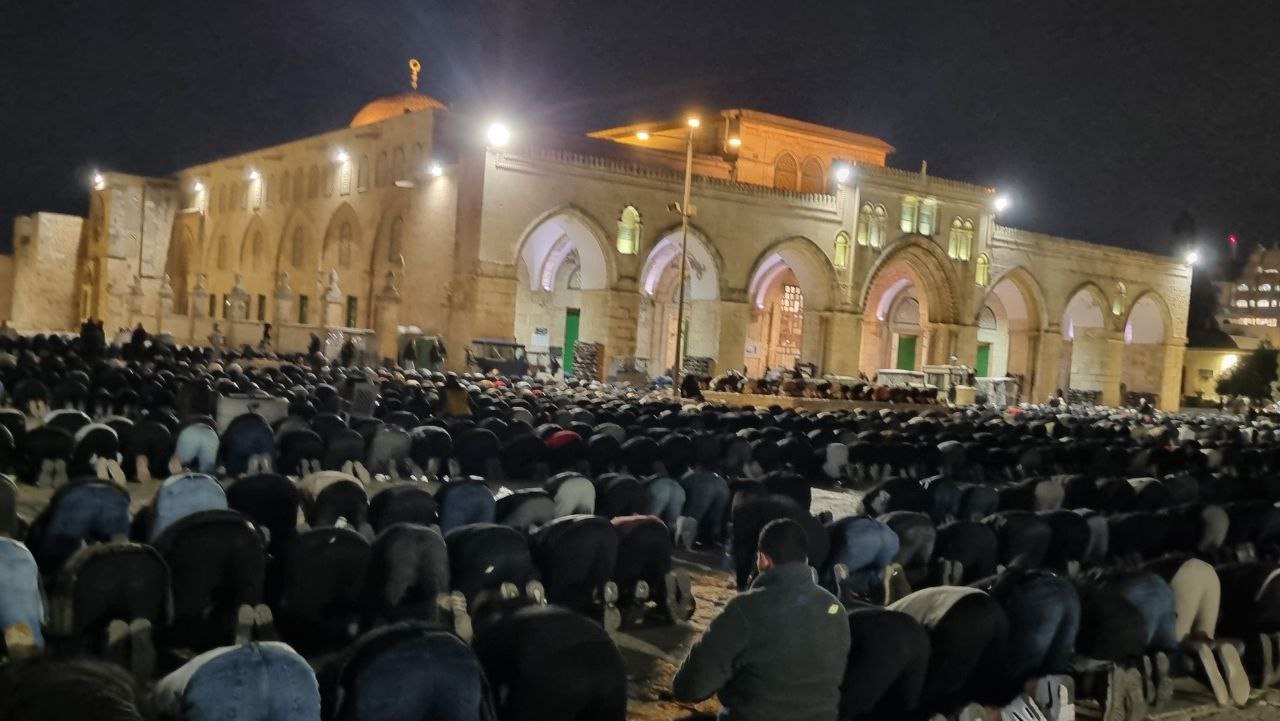 الرباط في الأقصى سلاح ضد مخططات الاحتلال بمعركة منع الاعتكاف