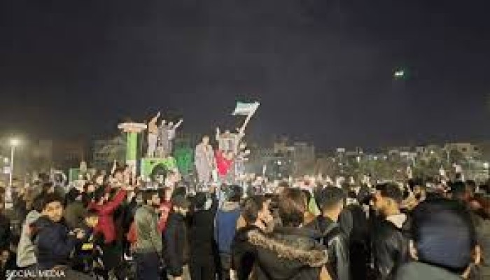 احتفالات سورية باتفاق دمج قسد في الدولة ورفض التقسيم