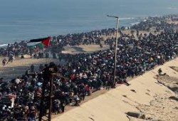 الاتحاد الأوروبي يرفض أي تغيير ديموجرافي بغزة يدفع لتهجير سكانه