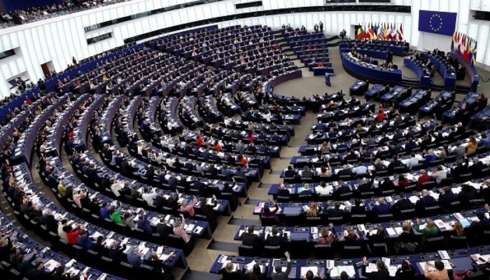 موافقة أوربية على استخدام الأصول المجمدة للأسد لدعم سورية الجديدة