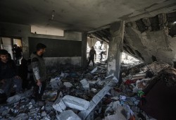 17 شهيدًا صباح اليوم بتجدد عدوان الاحتلال على غزة