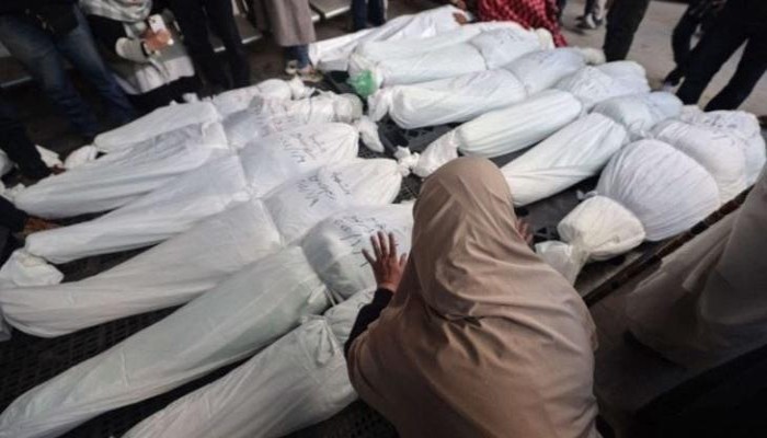 14 شهيدًا بقصف صهيوني لعزاء في بيت لاهيا