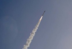 كتائب القسام تقصف تل أبيب بالصواريخ ردا على مجازر الاحتلال في غزة