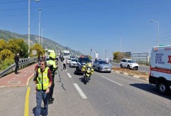 حماس تشيد بعملية حيفا وتدعو إلى تصعيد الضربات في قلب الكيان