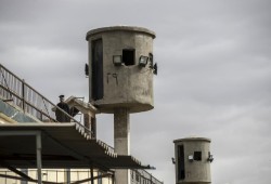 نيابة الانقلاب تجدد حبس 16 شخصا بينهم 3 أشقاء وفتاتان