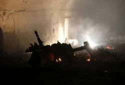 طيران العدو الصهيوني يدمر مطار حماة العسكري