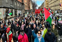 مظاهرة حاشدة في السويد ضد خطة ترامب لتهجير فلسطينيي غزة