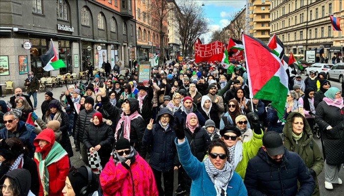 مظاهرة حاشدة في السويد ضد خطة ترامب لتهجير فلسطينيي غزة