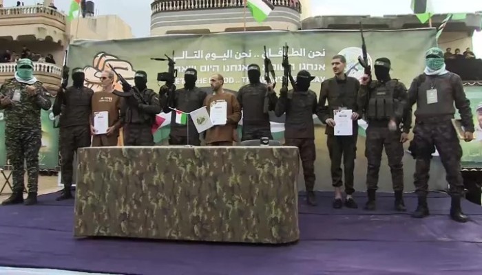 حماس: ندرس مقترح الوسطاء ولا بديل عن وقف العدوان والانسحاب والإعمار