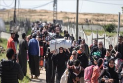 غزة بلا مساعدات منذ شهرين و500 ألف نزحوا