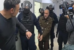 د. حسام أبو صفية يتعرض للتعذيب في سجون الاحتلال