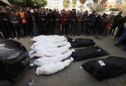 الاحتلال يقتل 32 طفلا و22 امرأة يوميًّا في غزة