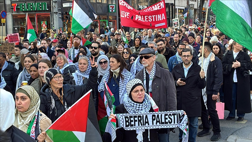 مظاهرة حاشدة  في ستوكهولم تطالب بوقف الإبادة في غزة وإدخال المساعدات