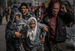 كبار السن يموتون جوعا في غزة جراء الحصار