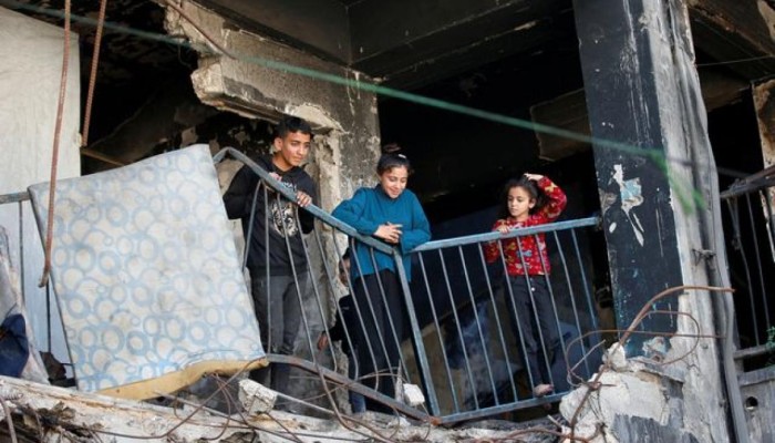 المجاعة تتفشى في غزة وسط القصف والحصار الخانق