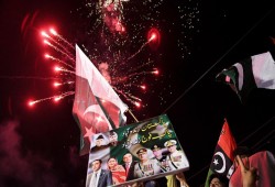 باكستان تحتفل بالنصر.. وتوقعات بخرق وقف إطلاق النار مع الهند