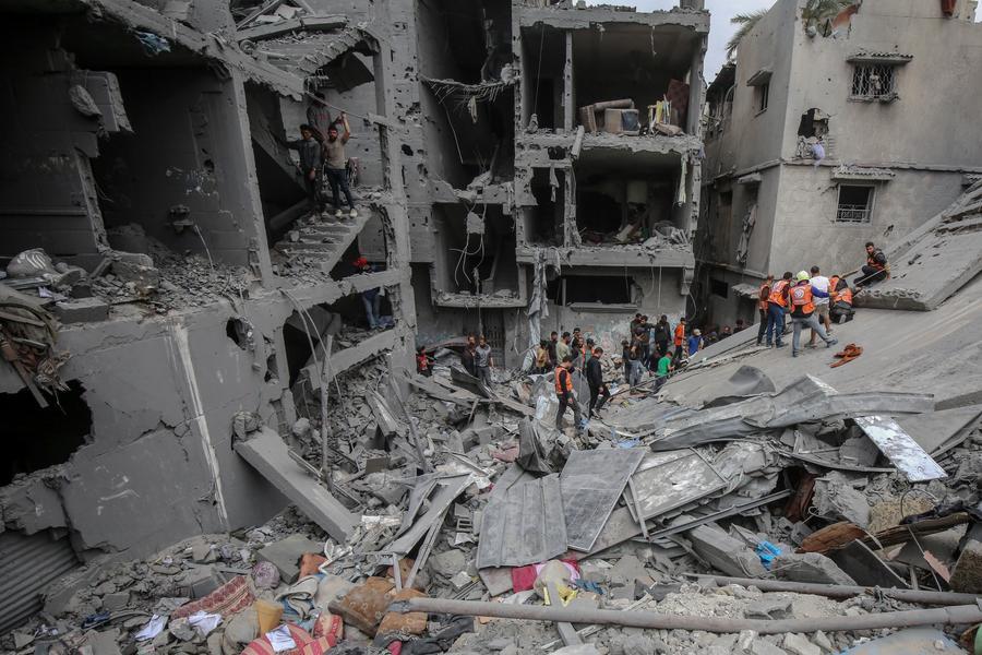 الاحتلال يهجر 300 ألف فلسطيني شمال غزة خلال 48 ساعة