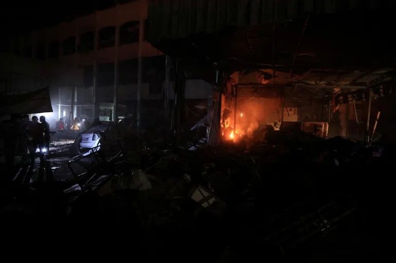 31 شهيدًا ومفقودون بقصف الاحتلال مدرسة في غزة