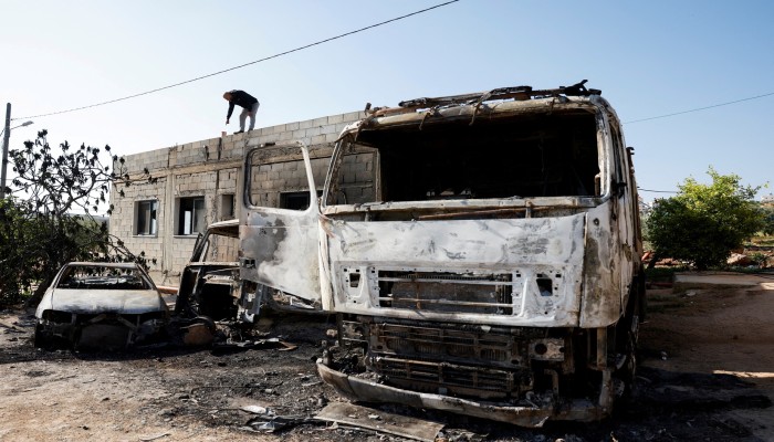 حماس تشيد بتصدي أهالي الضفة لهجمات المستوطنين وتحرض على المقاومة