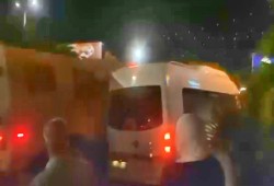 جيش الاحتلال يعتدي على حجاج فلسطينيين