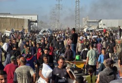 حماس تطالب المجتمع الدولي بوقف الآلية غير الإنسانية لتوزيع المساعدات