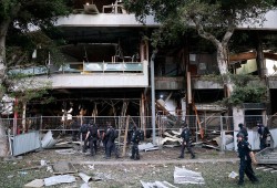 هروب جماعي للصهاينة إلى قبرص عبر البحر خشية القصف الإيراني