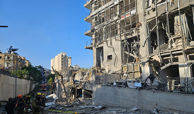 جرحى صهاينة بقصف إيراني لمركز أنشطة عسكرية وسيبرانية في بئر السبع