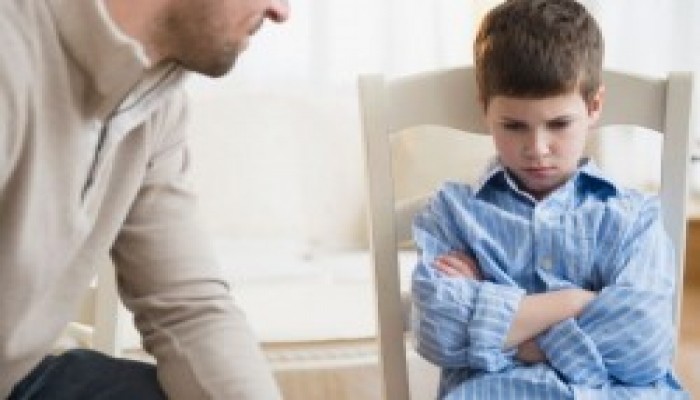 أسباب الفجوة بين الآباء والأبناء