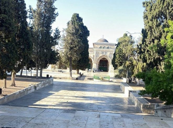 حماس: إفراغ الاحتلال للأقصى من المصلين محاولة يائسة للسيطرة عليه