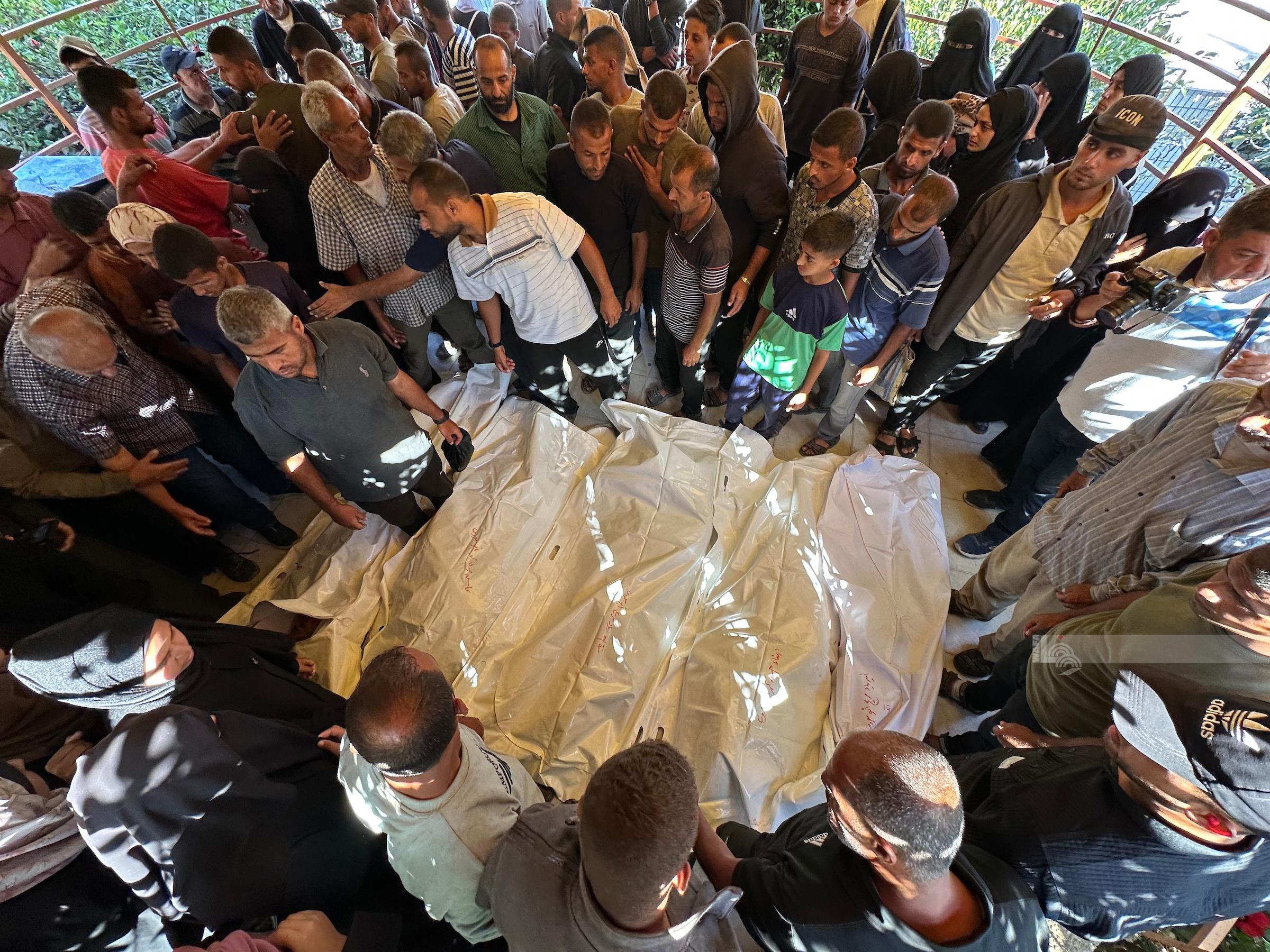 8 شهداء وإصابات بقصف مدارس للنازحين في غزة وشمال القطاع