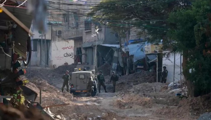 الاحتلال يبدأ بهدم 400 منزل في مخيم طولكرم