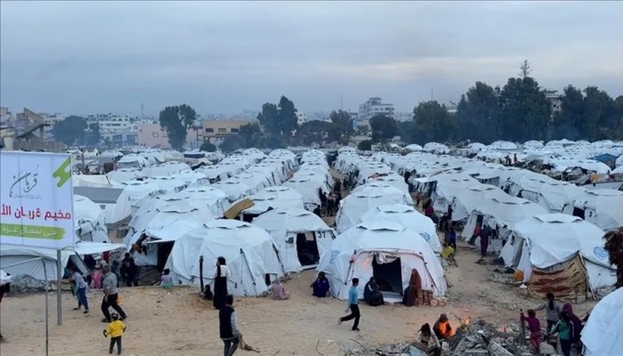 تواطؤ بالصمت.. 2.3 مليون فلسطيني يتكدسون في 15% من غزة المنكوبة