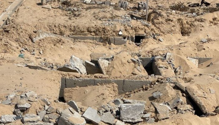 الاحتلال ينتهك حرمة المقابر بخانيونس ويختطف جثامين من المقبرة التركية