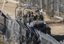 العدو الصهيوني يقصف هيئة الأركان السورية وينشر 3 سرايا على الحدود