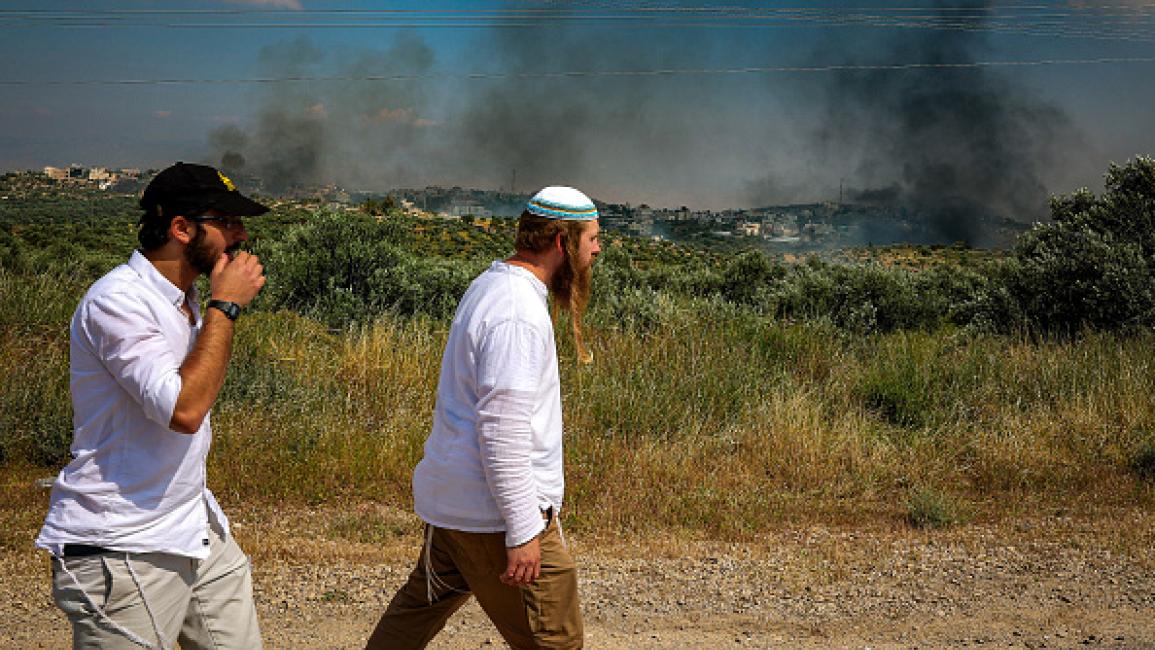 صهاينة يهاجمون أراضي وممتلكات فلسطينية في مسافر يطا والأغوار الشمالية