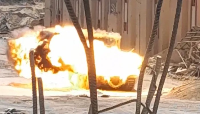 القسام تقتل وتصيب جنودا صهاينة بتفجير 3 عبوات في خانيونس