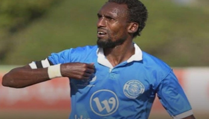 استشهاد نجم المنتخب الفلسطيني لكرة القدم سليمان العبيد بغزة