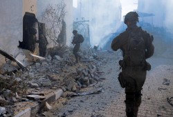 حماس: قرار احتلال غزة وإجلاء سكانها جريمة حرب مكتملة الأركان