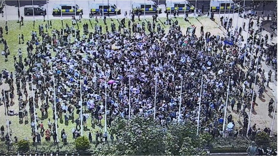 اعتقالات وسط أكبر مظاهرة لمؤيدي العمل الفلسطيني في لندن