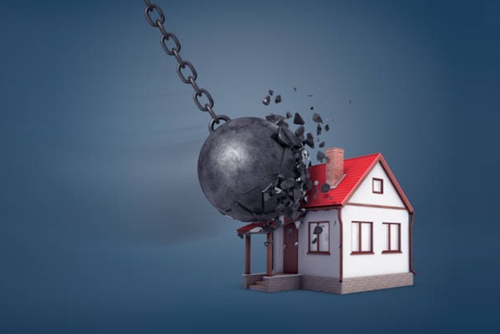 الأسرة.. العدو اللَدود للفكر النسوي