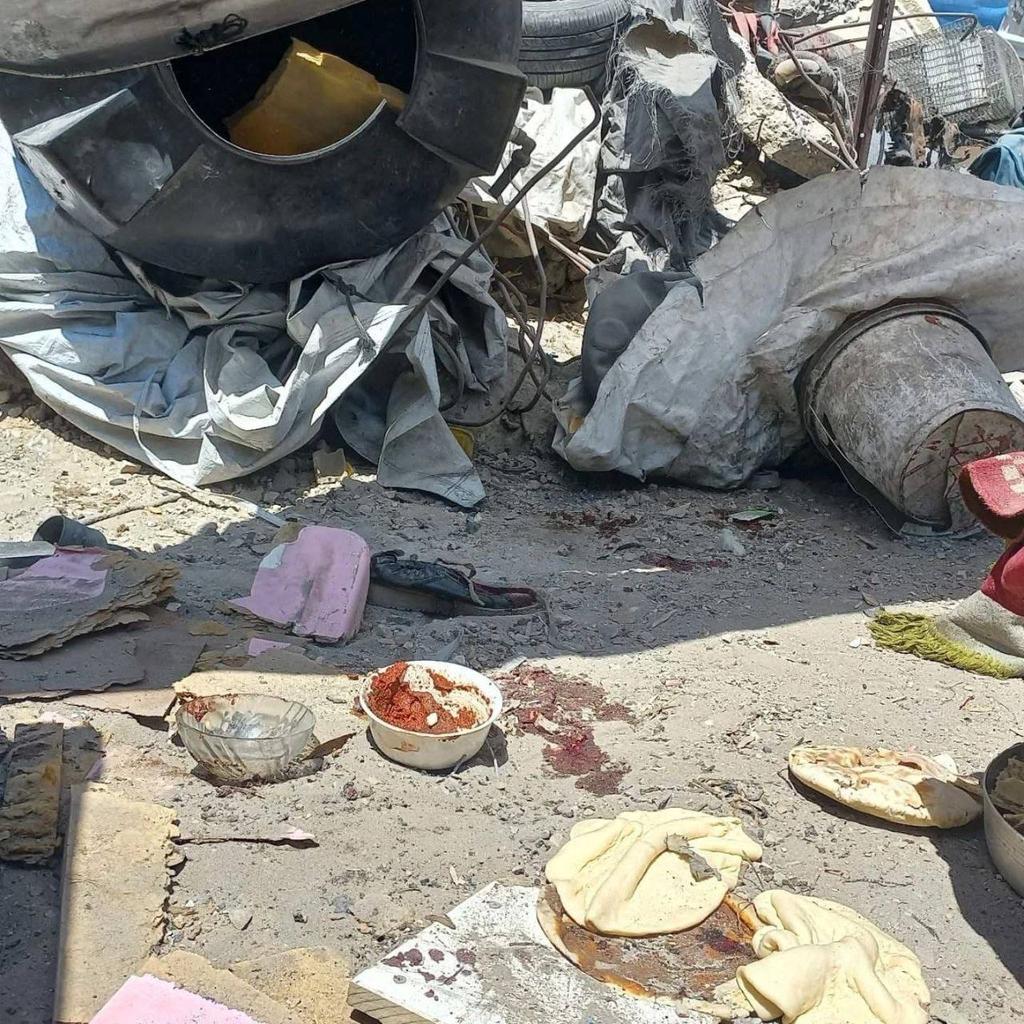 12 شهيدًا بمجزرة صهيونية استهدفت خيام نازحين غربي غزة